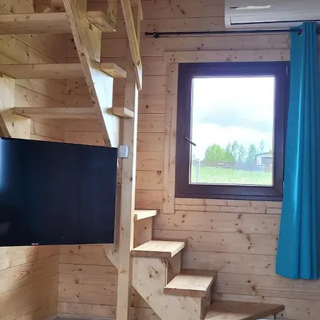 Nad Jeziorem Jan, * Giże