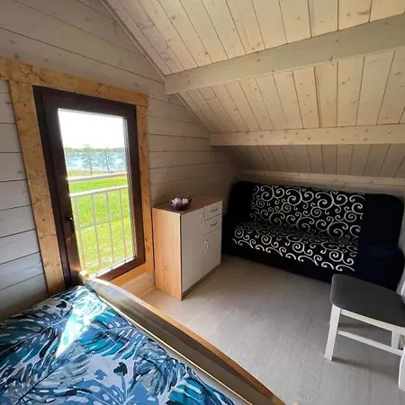 Nad Jeziorem Jan, * Giże